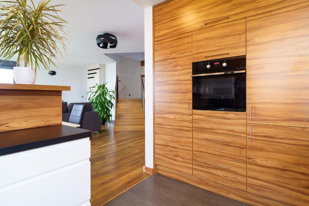 Blisko Slonca - Jacuzzi, Playgrounds Apartment Neumarkt